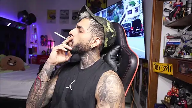 logan hugh8 online show from March 21, 2026, 10:31 am