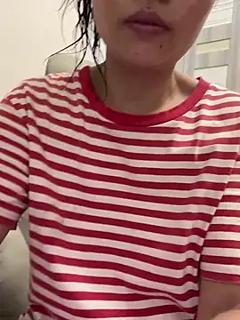 Snapshot of coco-o chatting on September 22, 2025, 1:35 pm coco-o online show from September 22, 2025, 1:35 pm