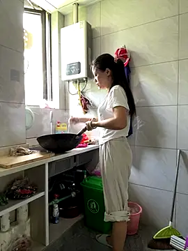 Snapshot of coco-o chatting on September 28, 2025, 3:34 am coco-o online show from September 28, 2025, 3:34 am