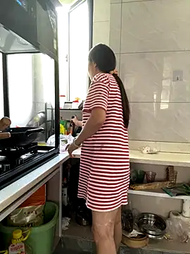 Snapshot of coco-o chatting on October 1, 2025, 4:07 am coco-o online show from October 1, 2025, 4:07 am