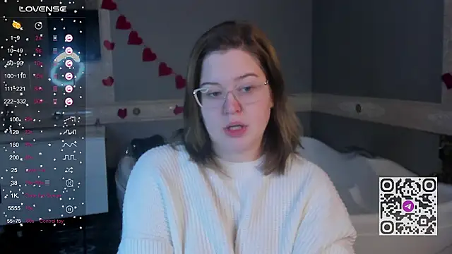 HelenHartt online show from March 3, 2026, 8:42 am