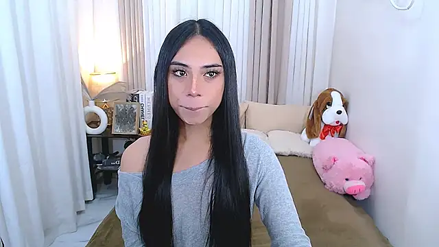 scarlet smith7 online show from September 14, 2025, 10:47 am