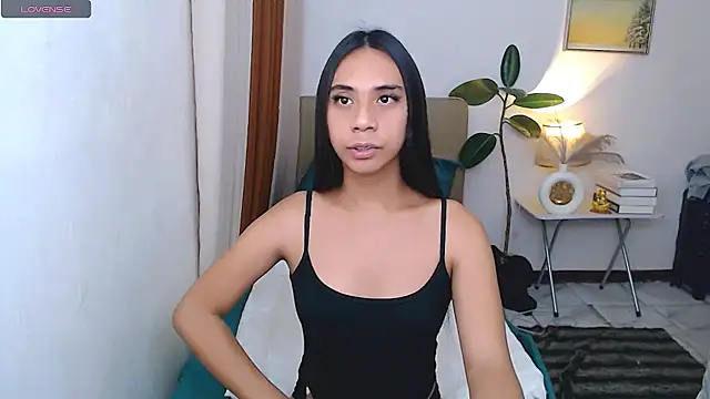 Snapshot of scarlet_smith7 chatting on July 2, 2026, 1:05 am scarlet smith7 online show from July 2, 2026, 1:05 am