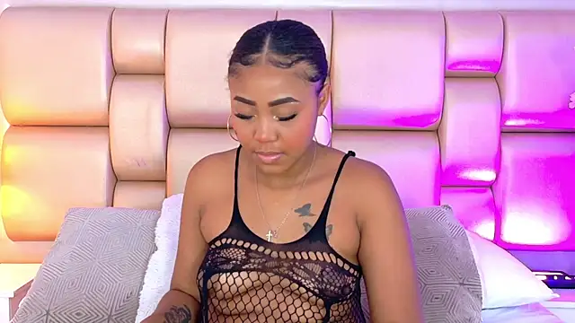 AngelaRoberts online show from March 25, 2026, 7:42 pm