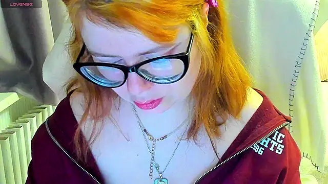 Snapshot of MilisaSweet777 chatting on February 5, 2026, 8:46 pm MilisaSweet777 online show from February 5, 2026, 8:46 pm