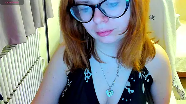 Snapshot of MilisaSweet777 chatting on February 10, 2026, 8:24 pm MilisaSweet777 online show from February 10, 2026, 8:24 pm