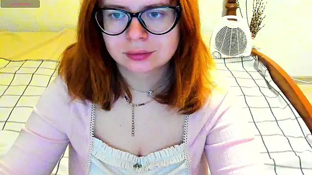 Snapshot of MilisaSweet777 chatting on February 17, 2026, 8:26 pm MilisaSweet777 online show from February 17, 2026, 8:26 pm