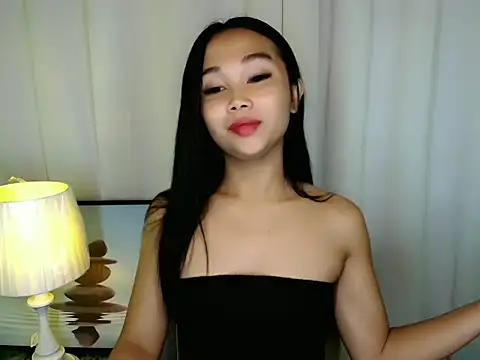 Snapshot of SultryCyraFoxmore chatting on July 1, 2026, 4:47 am SultryCyraFoxmore online show from July 1, 2026, 4:47 am