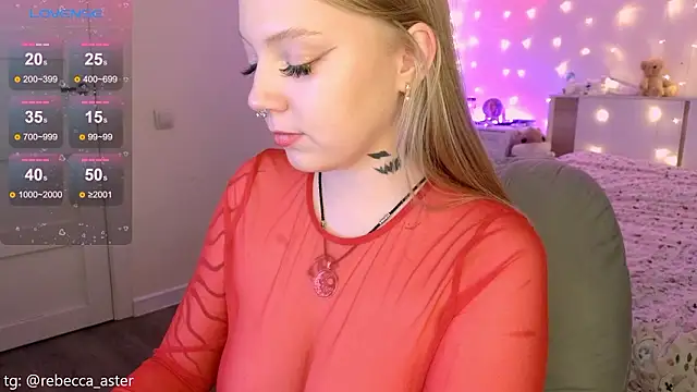 Snapshot of RebeccaAster chatting on February 20, 2026, 4:40 pm RebeccaAster online show from February 20, 2026, 4:40 pm
