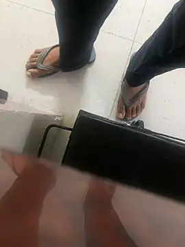 longfuckk online show from March 21, 2026, 12:48 am