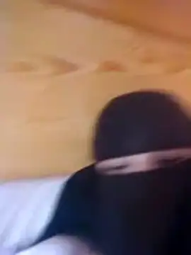 Snapshot of Forla-40 chatting on October 29, 2025, 10:50 am Forla-40 online show from October 29, 2025, 10:50 am