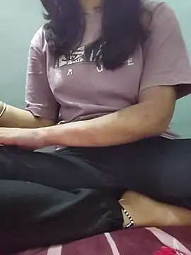 Laila Pahadi online show from October 8, 2025, 8:39 pm