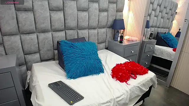 canela a73 online show from October 31, 2025, 6:31 pm