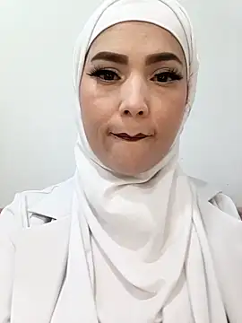 jamila zair online show from March 21, 2026, 2:31 pm