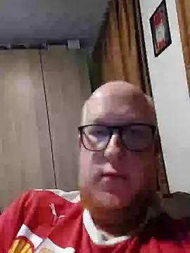 Snapshot of geilerd122 chatting on September 23, 2025, 9:18 pm geilerd122 online show from September 23, 2025, 9:18 pm