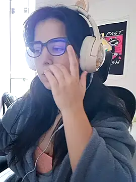 Snapshot of CutteGirl99 chatting on September 26, 2025, 12:53 pm CutteGirl99 online show from September 26, 2025, 12:53 pm