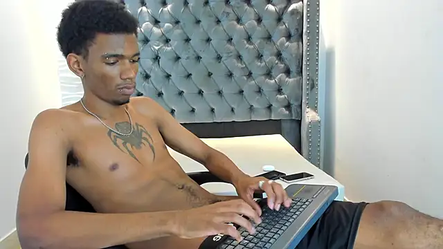 nero reyd online show from April 10, 2026, 7:29 pm