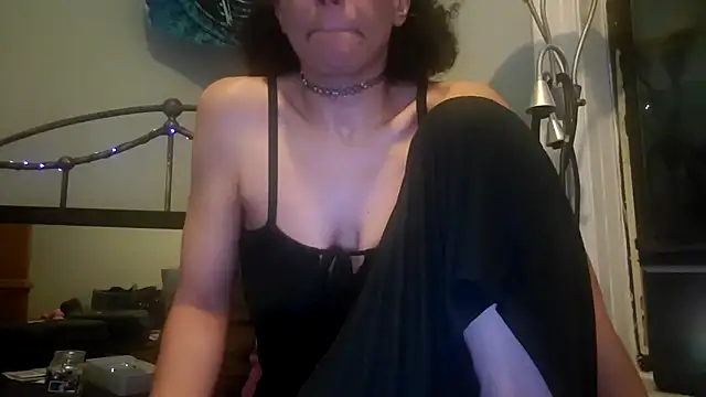 Snapshot of puddled_wonderland chatting on September 28, 2025, 12:05 am puddled wonderland online show from September 28, 2025, 12:05 am