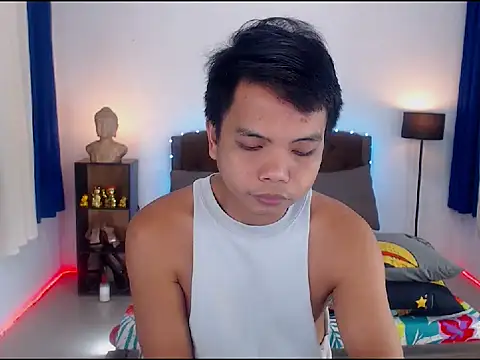 XExtraServiceManX online show from November 3, 2025, 1:40 am