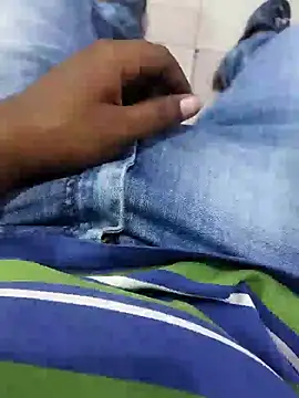 achabacha09 online show from September 19, 2025, 11:16 pm