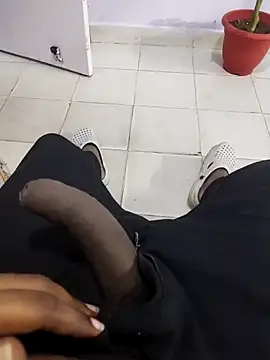 achabacha09 online show from September 29, 2025, 12:05 am