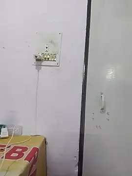 achabacha09 online show from October 18, 2025, 9:59 pm