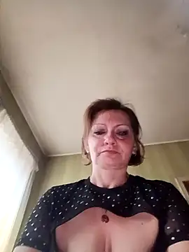 MariannaSky471 online show from November 8, 2025, 6:02 am