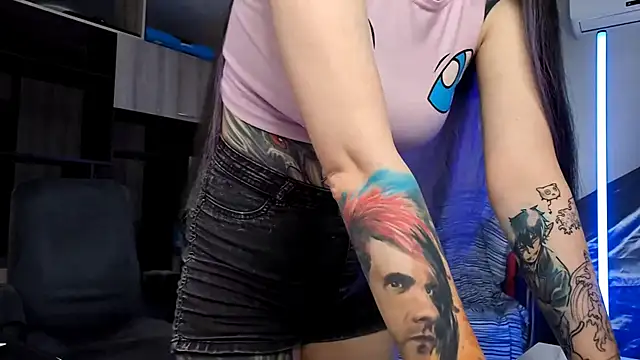 HighelikeGirl online show from September 25, 2025, 7:45 am