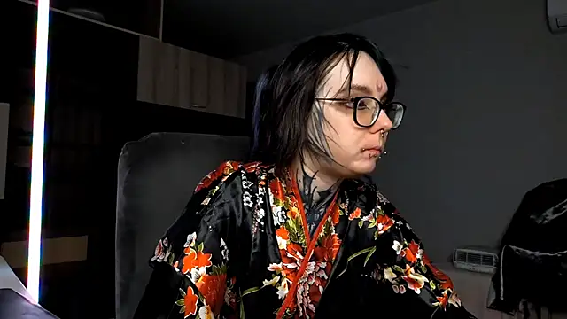 HighelikeGirl online show from October 17, 2025, 2:08 pm