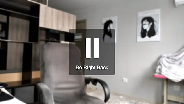 HighelikeGirl online show from November 9, 2025, 7:39 am