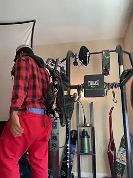 KeYBuMp323 online show from December 3, 2025, 3:32 pm