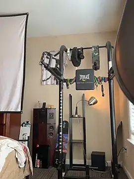 KeYBuMp323 online show from March 19, 2026, 5:28 pm