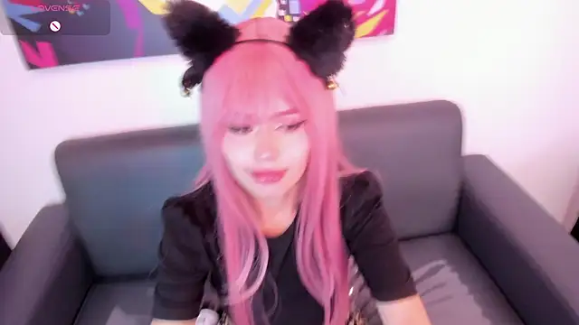 Dita von2 online show from January 11, 2026, 12:54 pm