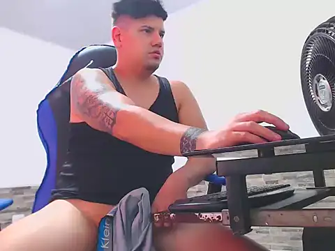 Snapshot of mister_cum1999 chatting on February 5, 2026, 7:29 pm mister cum1999 online show from February 5, 2026, 7:29 pm
