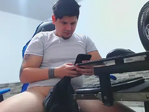 Snapshot of mister_cum1999 chatting on March 22, 2026, 7:45 am mister cum1999 online show from March 22, 2026, 7:45 am