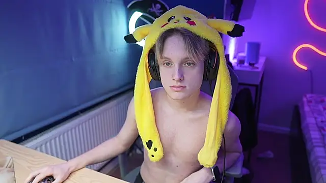 Snapshot of Serxyi chatting on January 12, 2026, 4:01 pm Serxyi online show from January 12, 2026, 4:01 pm