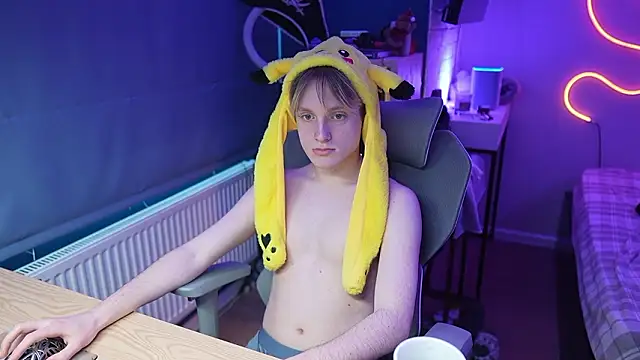 Snapshot of Serxyi chatting on January 15, 2026, 11:48 am Serxyi online show from January 15, 2026, 11:48 am