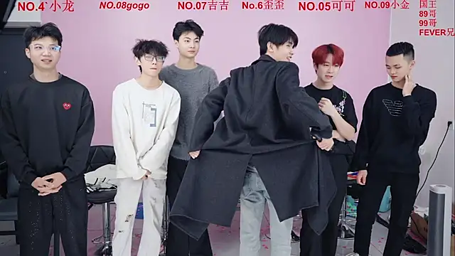 Beautifulboys-777 online show from December 15, 2025, 11:14 am