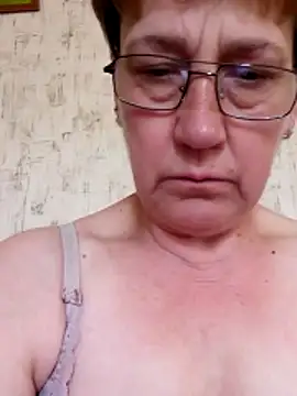 Snapshot of MeryLive59011 chatting on June 14, 2026, 7:32 am MeryLive59011 online show from June 14, 2026, 7:32 am
