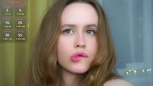 SusannaScholler online show from January 5, 2026, 9:40 pm