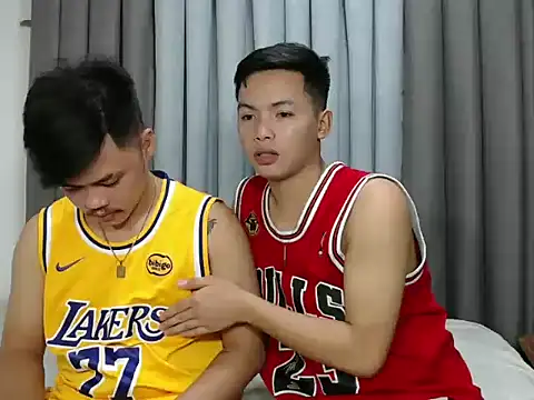 hot emman online show from October 27, 2025, 11:03 am