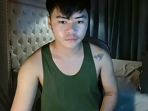 hot emman online show from March 6, 2026, 11:06 am