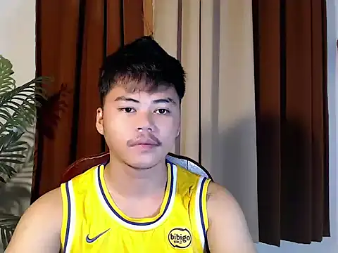 Snapshot of hot_emman chatting on May 30, 2026, 4:09 am hot emman online show from May 30, 2026, 4:09 am