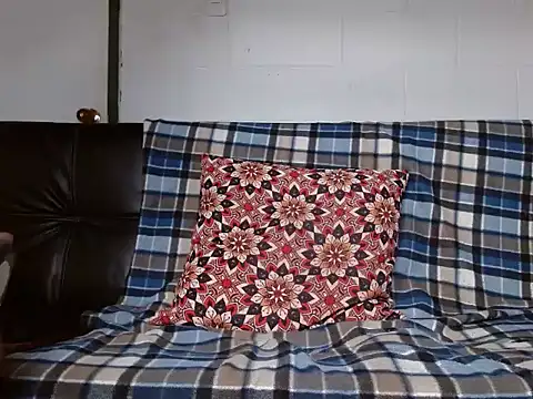 oxxy jean online show from September 22, 2025, 5:37 pm