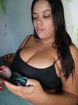 Snapshot of biancaalvess chatting on June 18, 2026, 11:36 am biancaalvess online show from June 18, 2026, 11:36 am