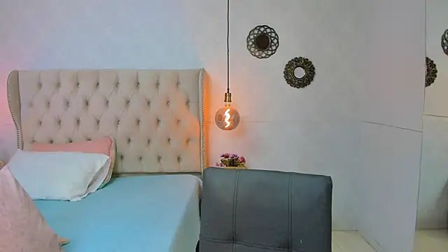 Tatihornyy online show from October 25, 2025, 11:29 am