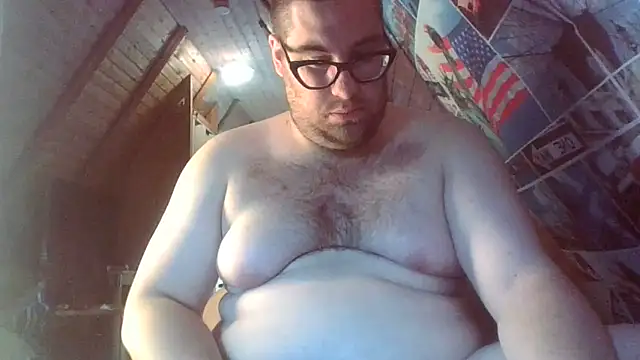 Snapshot of chubbyDavid1998 chatting on June 4, 2026, 12:00 pm chubbyDavid1998 online show from June 4, 2026, 12:00 pm