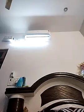 Cute-Janvi20 online show from December 15, 2025, 8:07 am