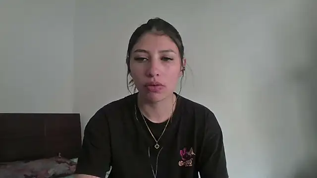 Snapshot of AriaBliss- chatting on September 29, 2025, 2:55 pm AriaBliss- online show from September 29, 2025, 2:55 pm