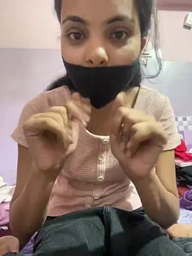 Sandhya 77 online show from March 30, 2026, 5:52 am